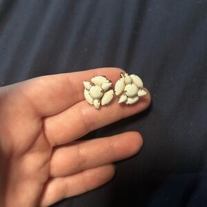 Elegant White Floral Earrings